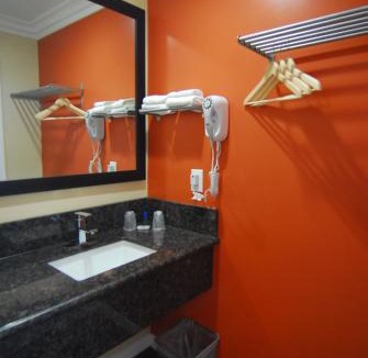 Studio City Hotel | Studio City Inn - Near Universal Studios Hollywood