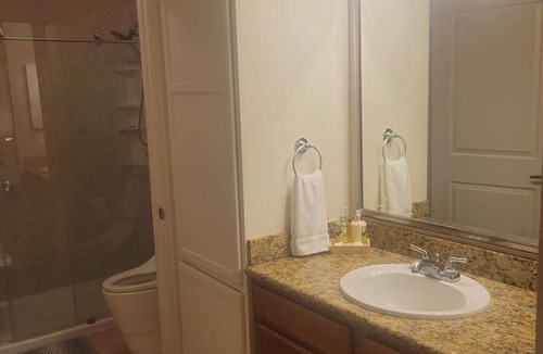 Burbank Apartment | Studio near Universal Studios and downtown Burbank