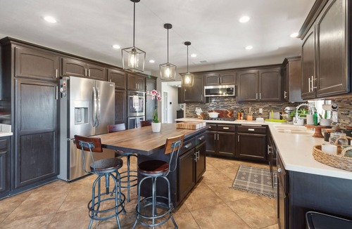 Apple Valley House | Stunning 4-bedroom 3-bath home with desert views