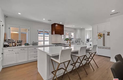 La Brea House | Stunning 4BR w/Pool in West Hollywood - 5 Min Walk to The Grove