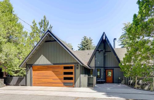 Blue Jay House | Stunning Forest Views Luxury Lake Arrowhead Cabin