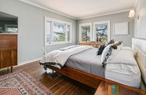 Rossmoyne House | Stunning home with infinity pool, hot tub, and unbeatable panoramic views.