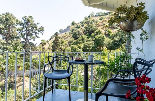 Hollywood Hills West House | Stunning Laurel Canyon Midcentury Modern-Best Location-Great Views!