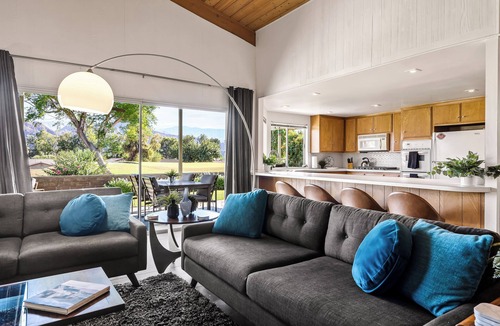 Palm Desert House | Stunning mid century pool home with awesome golf course and mountain views!