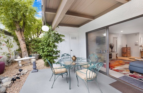 Canyon Corridor Condo | Stylish 2/2 Ground Level Condo in South Palm Springs