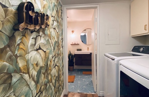Azusa Condo | Stylish 2 bed 2 bath condo with a pool