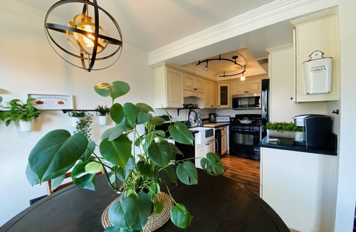 Azusa Condo | Stylish 2 bed 2 bath condo with a pool