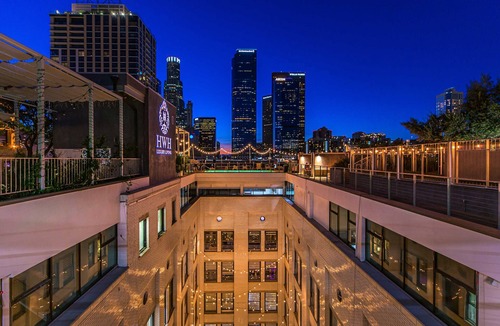 Historic Core Apartment | Stylish 2br/2ba At HWH by Oneluxstay