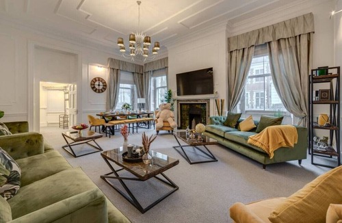 Marylebone Apartment | Stylish 3 Bedroom Luxury Apartment in Harley St.