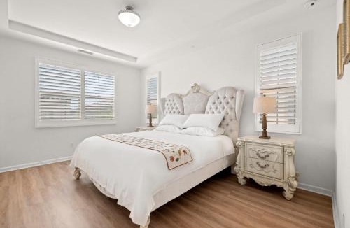Tustin House | Stylish 3BR Irvine Oasis Family Friendly w Garage