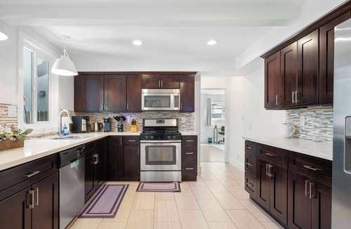 Eagle Rock Apartment | Stylish 4BR Home Near Glendale, Hollywood & DTLA