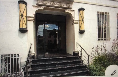 Westlake Apartment | Stylish Apartment in Koreatown! Central Location!
