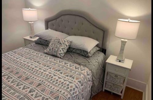 East Village Apartment | Stylish Apt. Beach/Downtown/& Convention Center