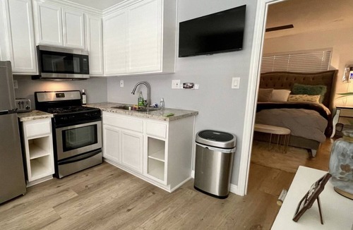 Arcadia House | Stylish Newly Remodeled Back-House - With Pool, Workstation Mini Resort !