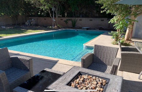 Arcadia House | Stylish Newly Remodeled Back-House - With Pool, Workstation Mini Resort !