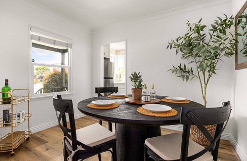 Sawtelle House | Stylish, newly renovated Bungalow in heart of West Los Angeles