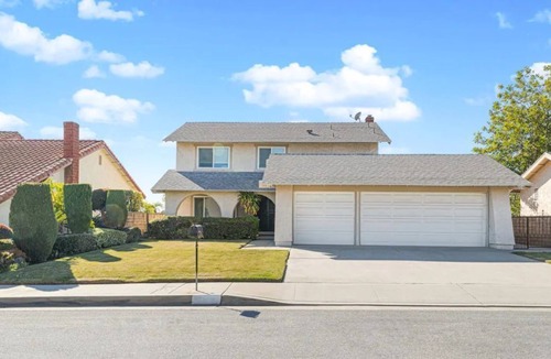 Montebello House | Stylish|Peaceful Hillside Home|Gameroom|LOSANGELES