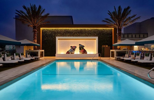 Norma Triangle House | Stylish Urban Hideaway w/Sumptuous Suites & Private Balconies