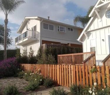 Summerland Apartment | Summer Lillie #3