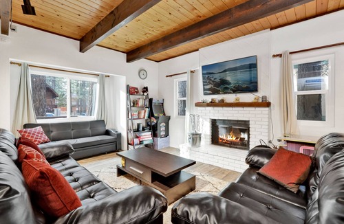 Summit Estates House | Summit Ski Condo by Big Bear Vacations