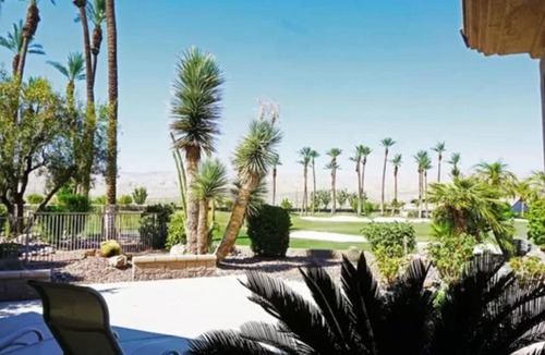 Desert Palms House | Sun City Home on the Golf Course