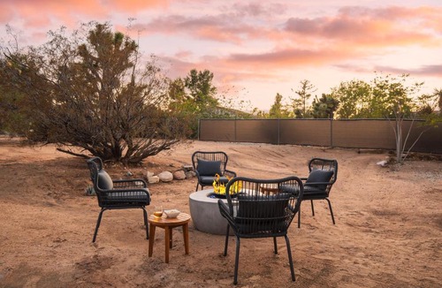Yucca Valley House | Sunburst by AvantStay NEWLY ADDED POOL 5 MINS TO TOWN