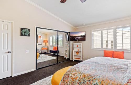 Historic Tennis Club House | Sunkist at 411 - Walking Distance to Downtown PS