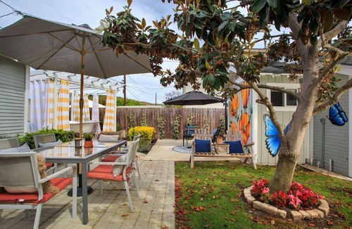Carlson Park Cottage | Sunny + Cozy Garden Studio in Trendy Culver City