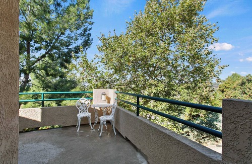 Valle Lindo House | Sunny Cul-de-Sac Retreat! Spacious 1st Floor Master, Flexible Lease #41910