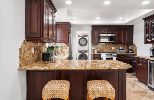 Placentia House | Sunny Daze | Heated Pool | Billiards | Games