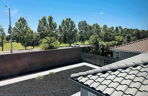 Lodi House | Sunny Side Retreat Su
