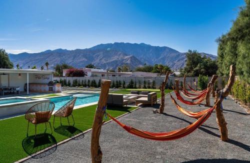 Desert Park Estates House | Sunny Vista Pool And Spa Home With Mountain Views