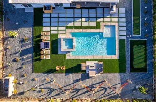 Desert Park Estates House | Sunny Vista Pool And Spa Home With Mountain Views