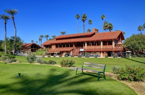 Rancho Mirage Condo | Sunrise Country Club Desert Beauty