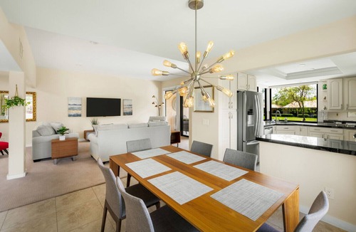 Rancho Mirage Apartment | Sunrise Serenity: Panoramic Views & Resort Living