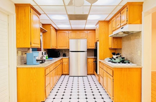 Monterey Park House | Sunset Luxe in East LA