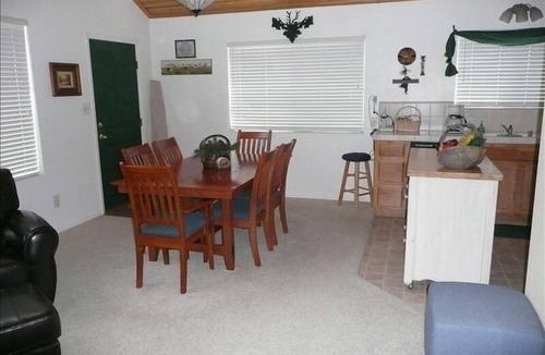 Pine Mountain Club Cabin | Sunset View at Pine Mountain Club–Stunning Views, Modern Comforts & Dog-Friendly