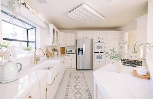 Temecula House | 'Sunshine Cottage' w/Flower Garden, near Temecula Wineries