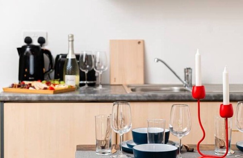 Spitalfields Apartment | Super Fast Fiber Wifi | Sky Light | Liverpool St