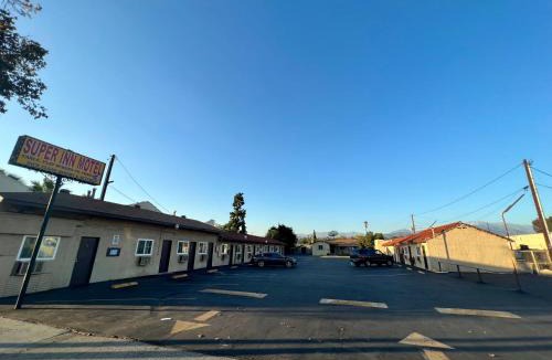 Pomona Hotel | Super Inn motel By Downtown Pomona