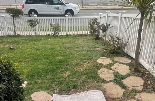 North Redondo Apartment | Super private and cozy studio , 5 min drive to beach.