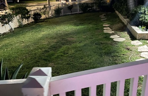 North Redondo Apartment | Super private and cozy studio , 5 min drive to beach.