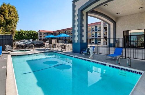 Buena Park Hotel | SureStay Hotel by Best Western Buena Park Anaheim