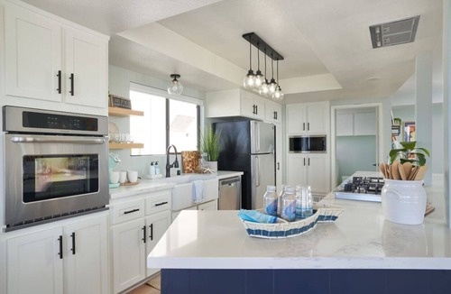 Cardiff-by-the-Sea Villa | Surf View Bungalow with Outstanding Ocean Views!