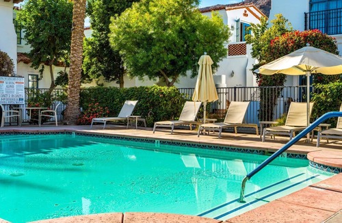 La Quinta Apartment | SV006 Upstairs Spa Villa Studio w/Mountain Views