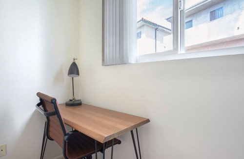 Westwood Apartment | Swanky Westwood 1BR with Rooftop, in central location by Blueground