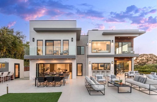 Tarzana House | Tarzana Mansion - Unparalleled Luxury and Elegance