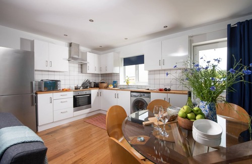 St. Buryan House | Tas Gwynn - a house that sleeps 4 guests in 2 bedrooms