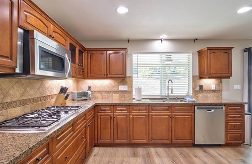 Winchester House | Temecula Valley Retreat Just Minutes From Wine Country- EV CHARGING AVAILABLE