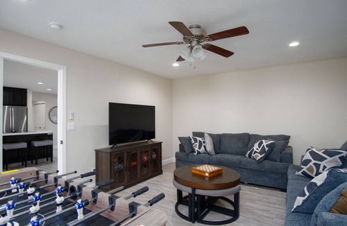 Springville House | The 13th Hole House at River Island Country Club